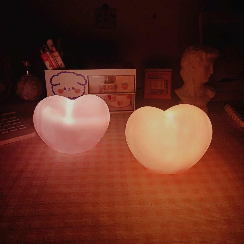 Contemporary Creative Rubber Coating Heart LED Night Light Table Lamp For Bedroom Lumendat