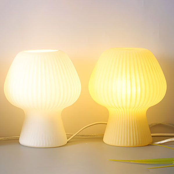 Modern Minimalist Mushroom 1-Light Glass Table Lamp For Bedside Lumendat