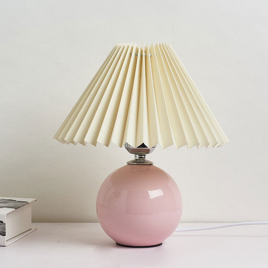 Nordic Minimalist Ceramic Pleated 1-Light Table Lamp Lumendat