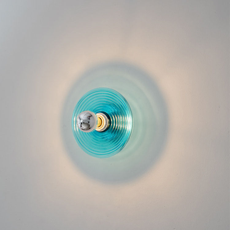 Modern Art Deco Wave Pattern Round Glass 1-Light Wall Sconce Lamp For Bedroom Lumendat