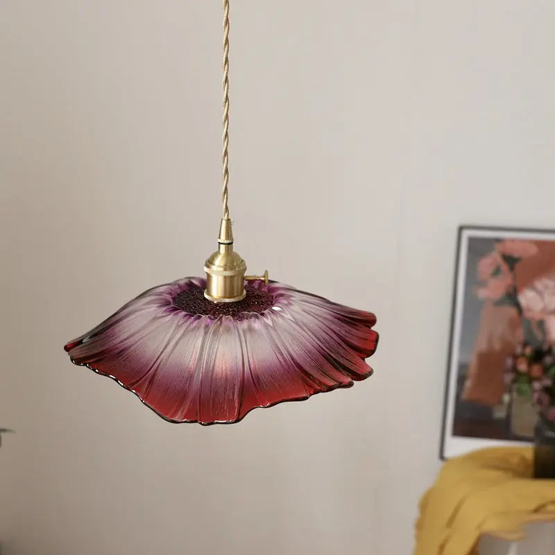 Traditional Vintage Lotus Leaf Glass Brass 1-light Pendant Light for Living Room BulbSquare