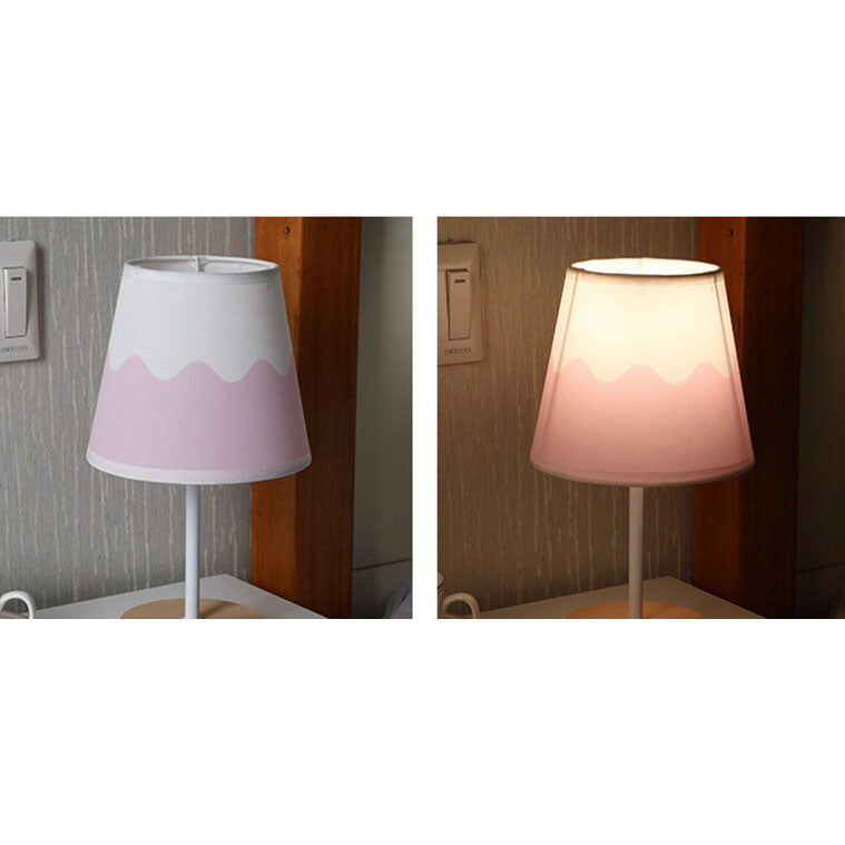 Nordic Vintage Fabric Cone Solid Wood LED Table Lamp Lumendat