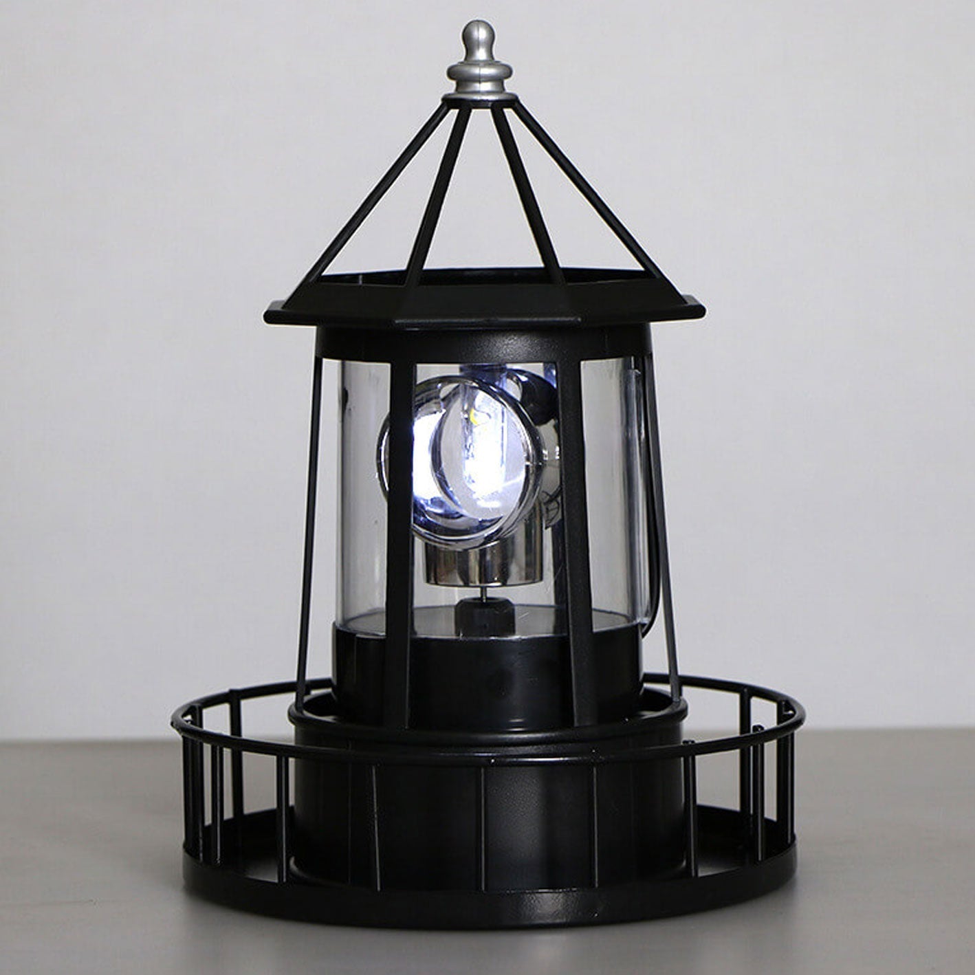Creative Solar Rotating Tower Resin Hardware LED Garden Decoration Landscape Light Lumendat