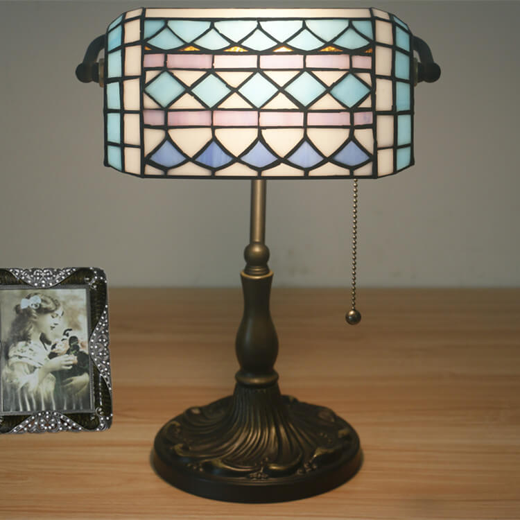 European Vintage Tiffany 1-Light Table Lamp Lumendat