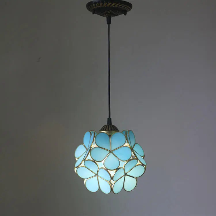 Vintage Stained Glass Petal 1-light Pendant Light Lumendat