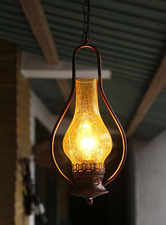 Vintage Kerosene Cracked Glass Shade 1-light Pendant Light BulbSquare