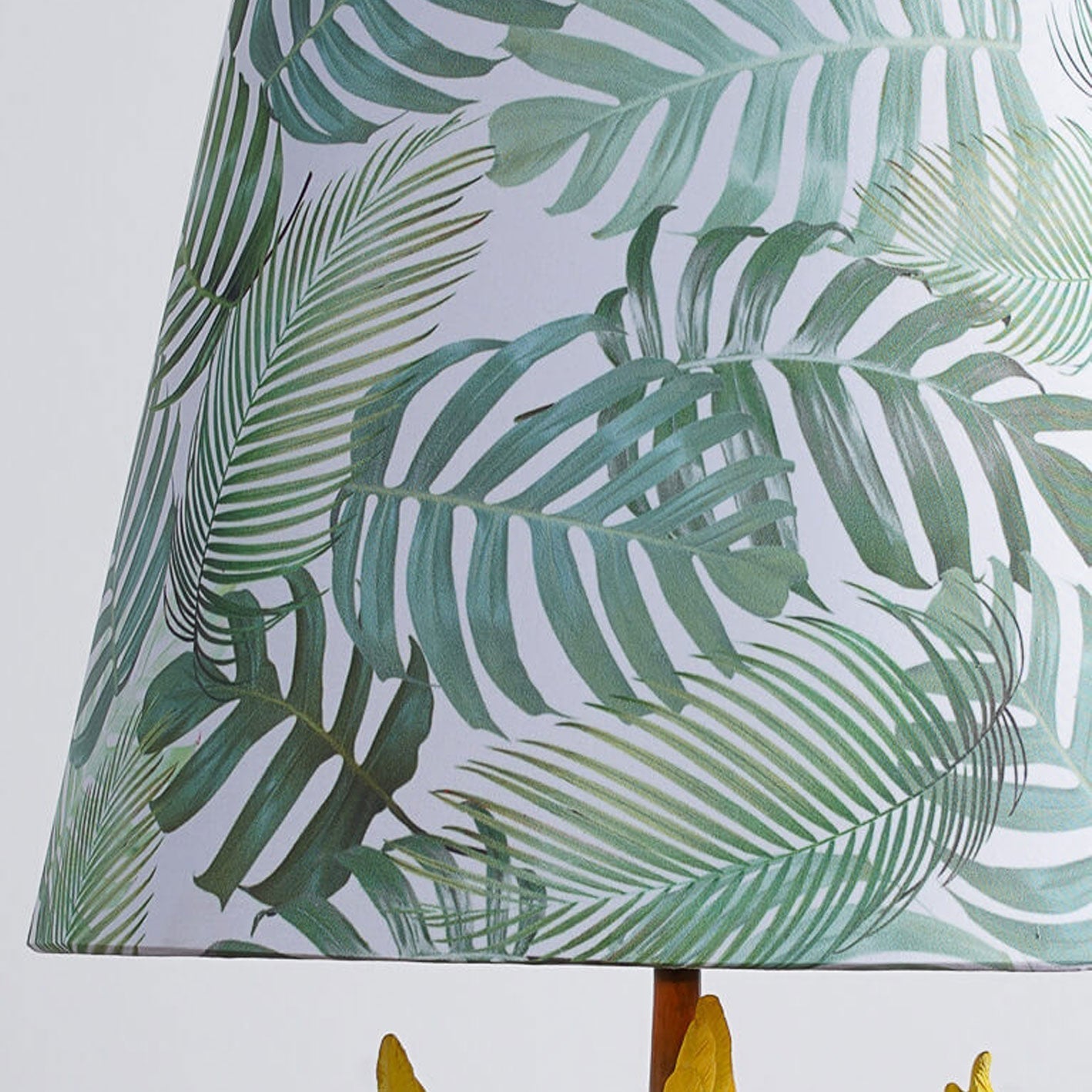 Nordic Leaf Fabric Resin Bird Design 1-Light Table Lamp Lumendat