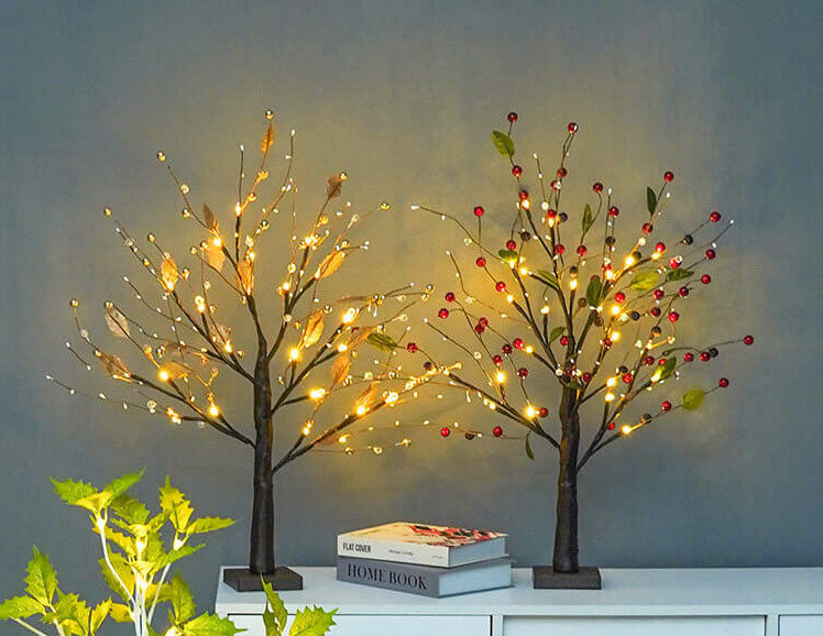 Red Fruits Pine Tree Light Small LED Battery Decoration Table Lamp Lumendat