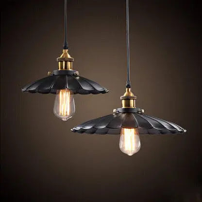 Vintage Industrial Iron Scalloped Shade 1-light Pendant Light Lumendat