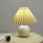Nordic Minimalist Ceramic Pleated 1-Light Table Lamp Lumendat