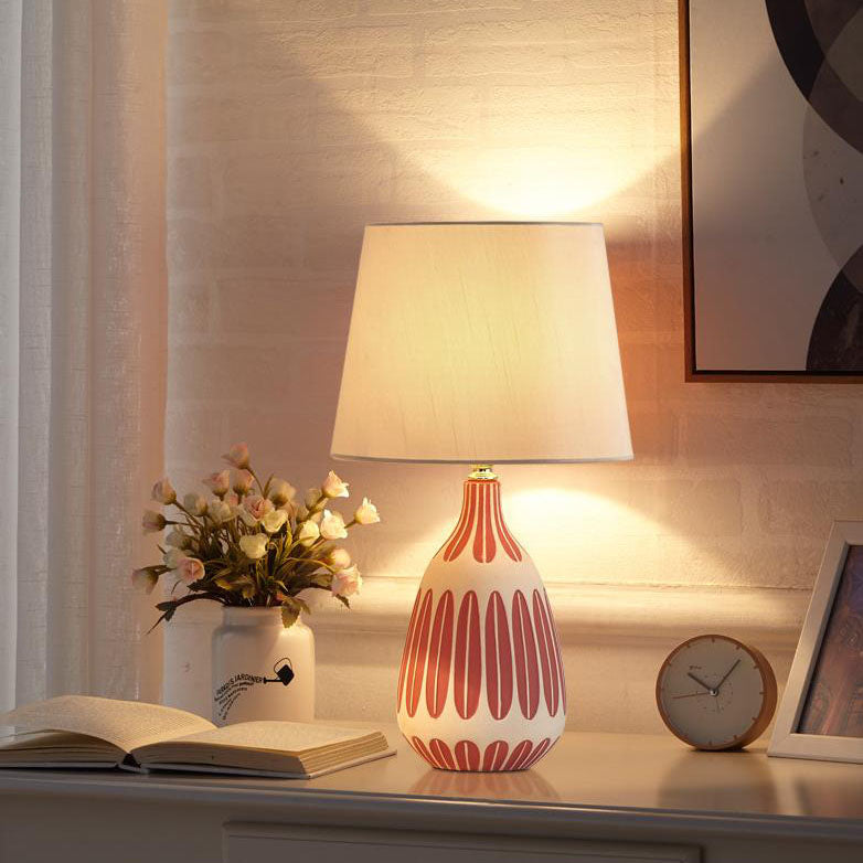 Nordic Vertical Pattern Ceramic Fabric 1-Light Table Lamp Lumendat