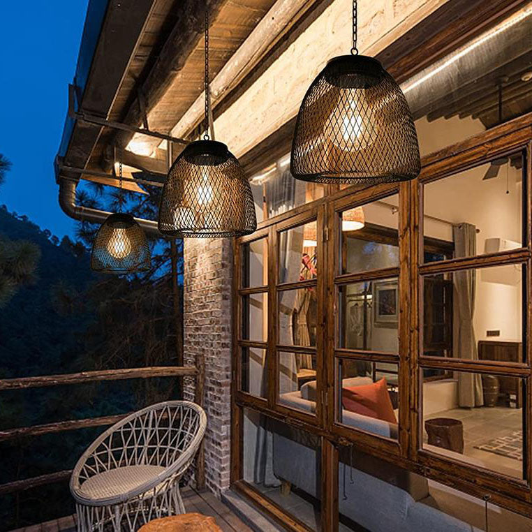 Traditional Rustic Iron Net Rattan Weaving Cage LED Solar Waterproof Pendant Light for Outdoor Patio BulbSquare