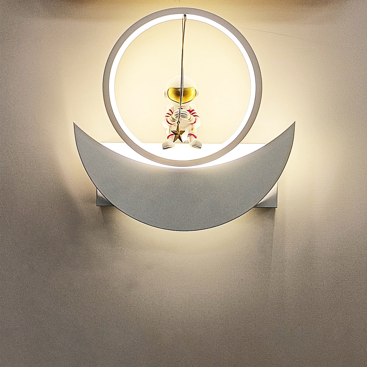 Lumendat Contemporary Creative Resin Space Astronaut Round Iron Aluminum Shade LED Kids Wall Sconce Lamp For Bedroom Lumendat