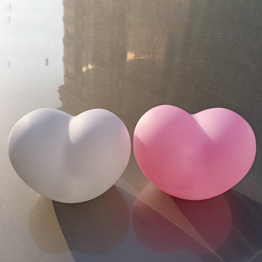 Contemporary Creative Rubber Coating Heart LED Night Light Table Lamp For Bedroom Lumendat