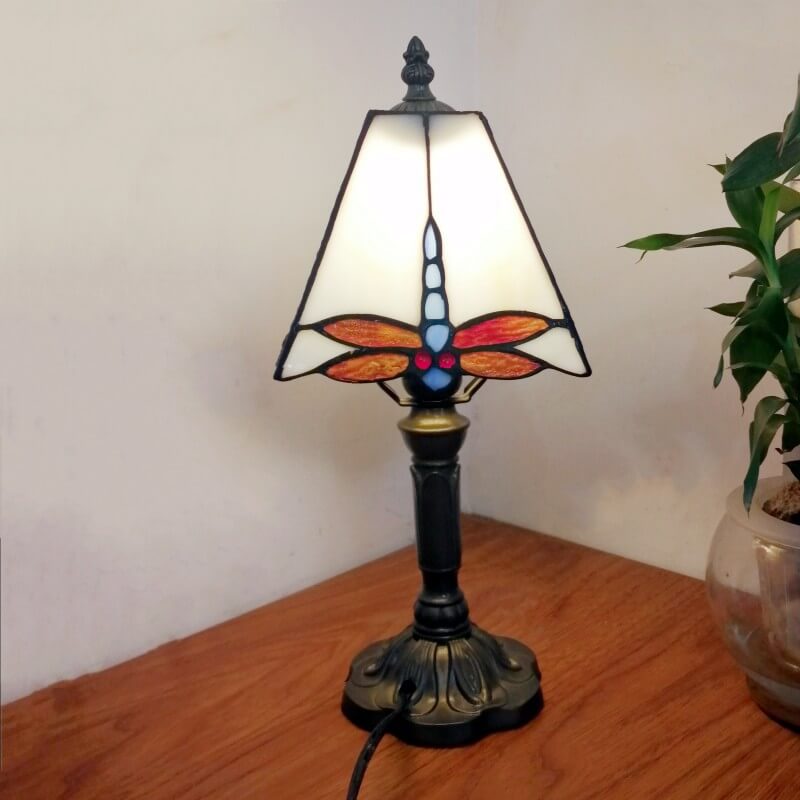 European Vintage Tiffany Square Stained Glass Iron 1-Light Table Lamp Lumendat