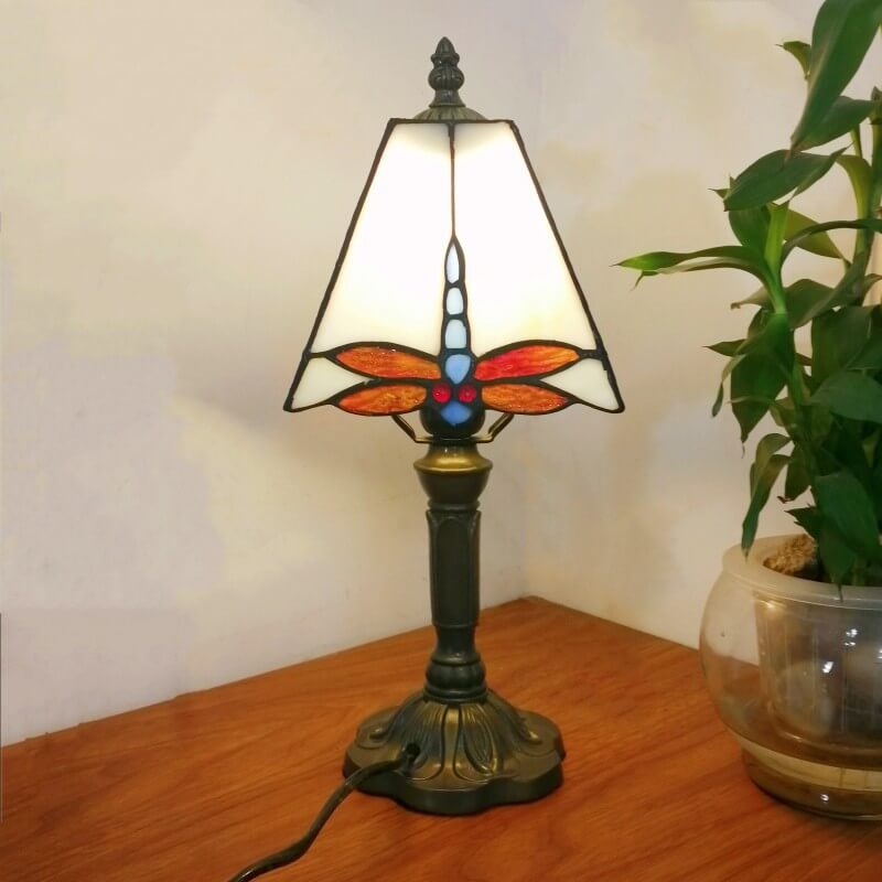 European Vintage Tiffany Square Stained Glass Iron 1-Light Table Lamp Lumendat