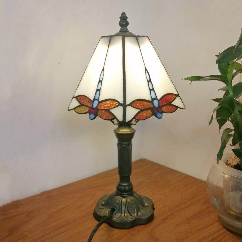 European Vintage Tiffany Square Stained Glass Iron 1-Light Table Lamp Lumendat