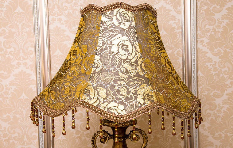 European Vintage Fabric Antique 1-Light Table Lamp Lumendat