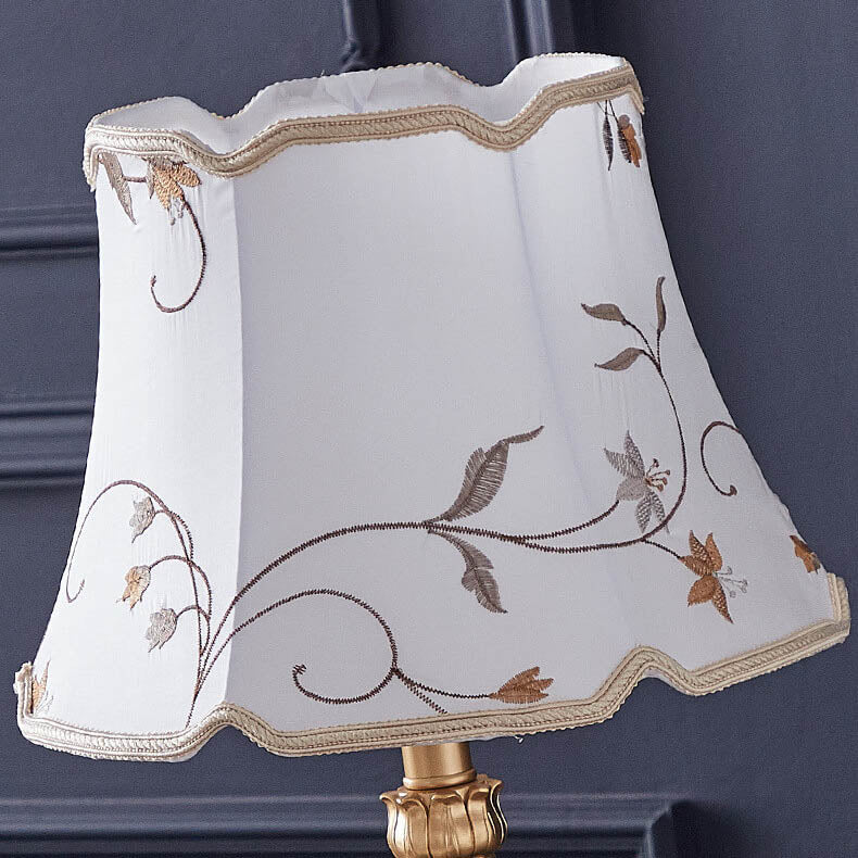 Round Fabric Resin Base Classical 1-Light Table Lamp Lumendat