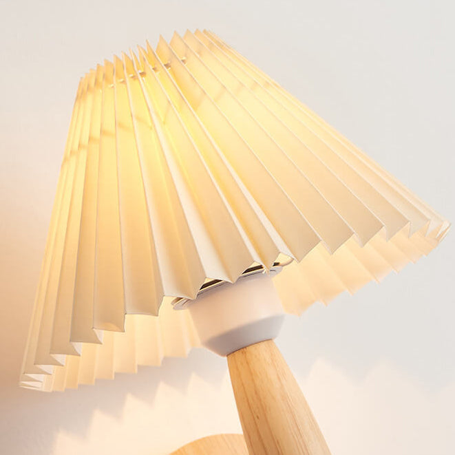 Vintage Wooden Pleated Umbrella Shade 1-Light Wall Sconce Lamp