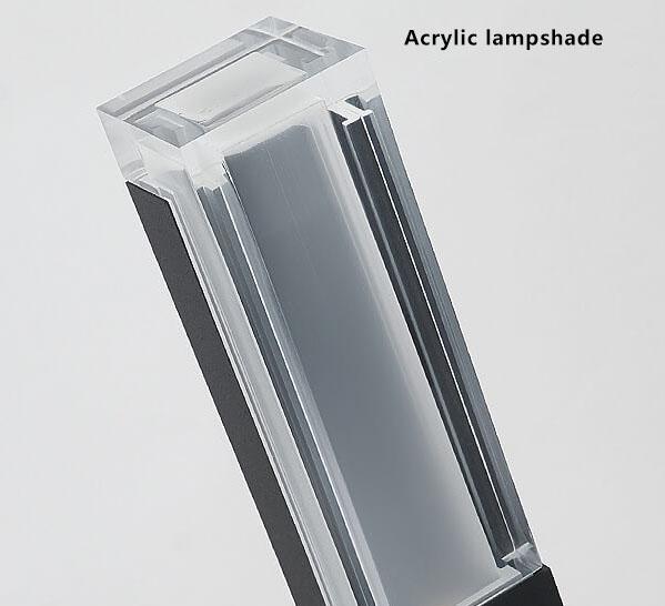 Lawn Light Column Acrylic LED Outdoor Waterproof Garden Light Lumendat