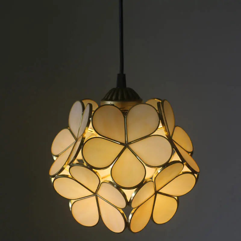 Vintage Stained Glass Petal 1-light Pendant Light Lumendat