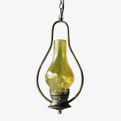 Vintage Kerosene Cracked Glass Shade 1-light Pendant Light BulbSquare