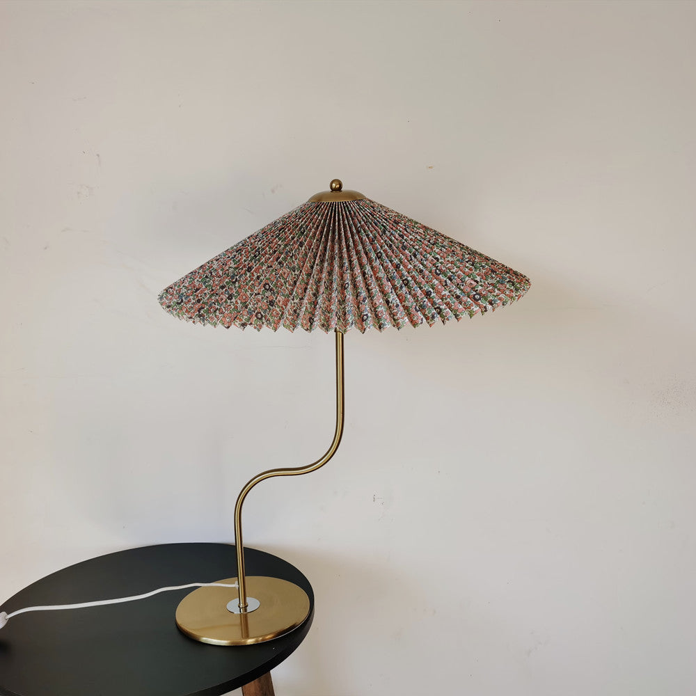Retro Pleated Umbrella Shaped 1-Light Decorative Table Lamp Lumendat