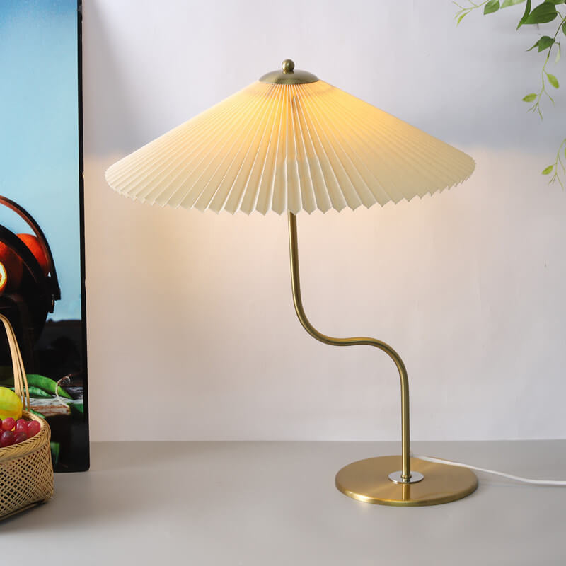 Retro Pleated Umbrella Shaped 1-Light Decorative Table Lamp Lumendat