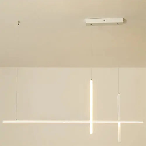 Modern Minimalist LED Linear Chandelier – Black & White, Adjustable Length Lumendat