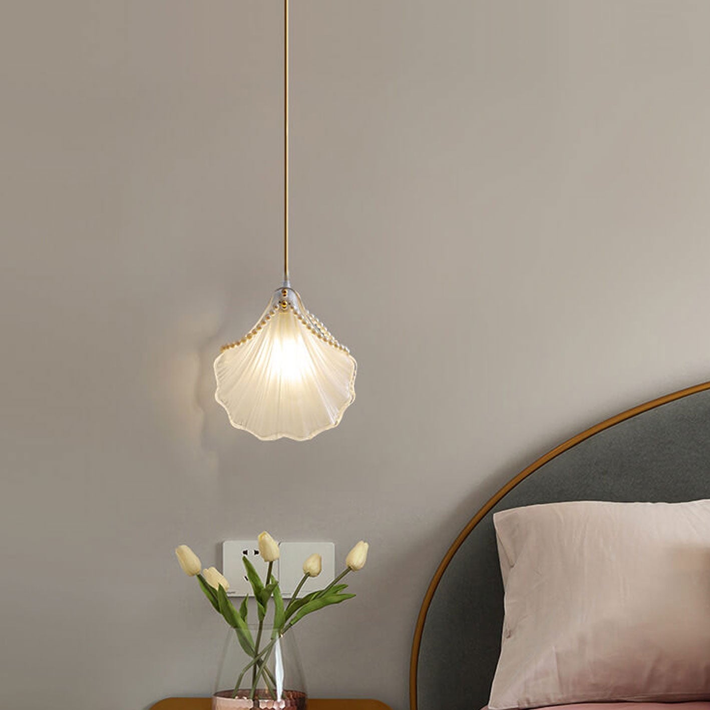 Creative Light Luxury Pearl Shell 1-Light Pendant Light