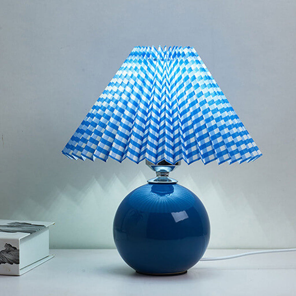 Nordic Minimalist Ceramic Pleated 1-Light Table Lamp Lumendat