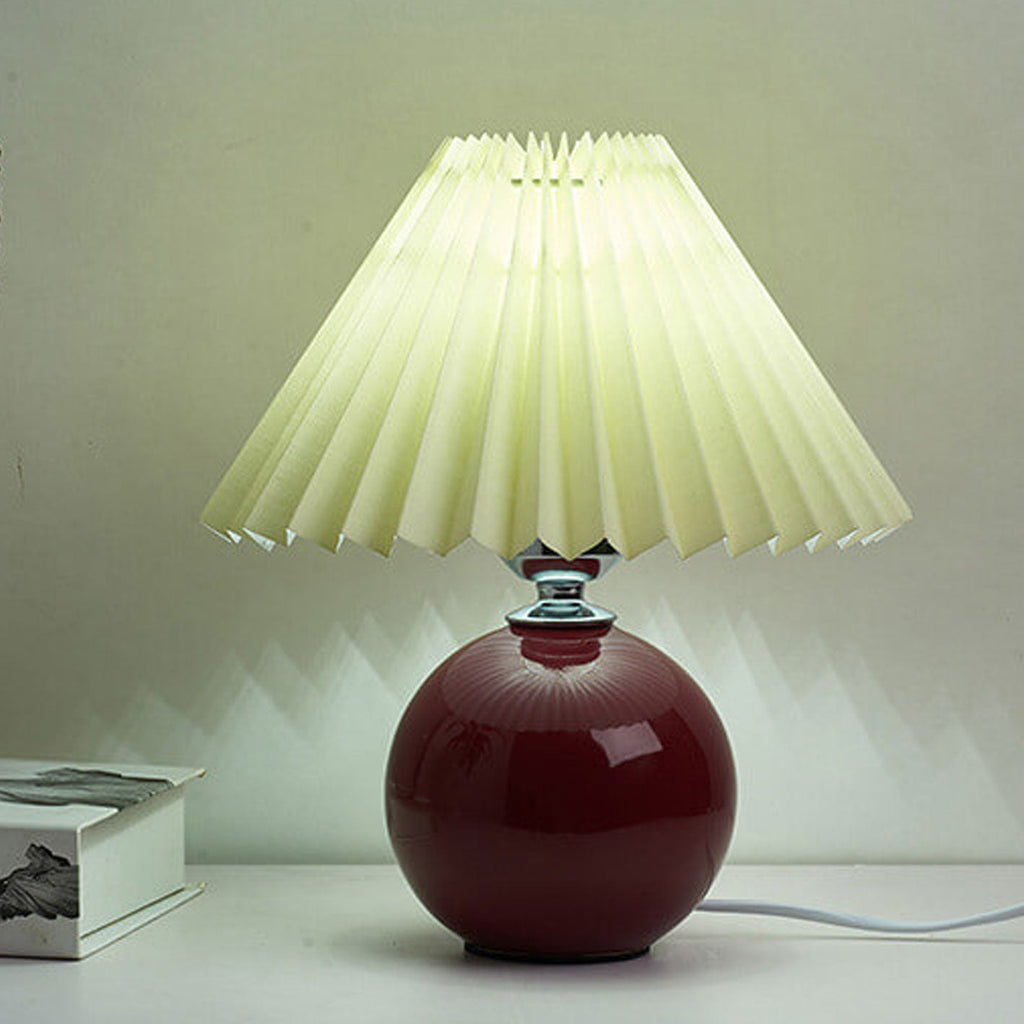 Nordic Minimalist Ceramic Pleated 1-Light Table Lamp Lumendat