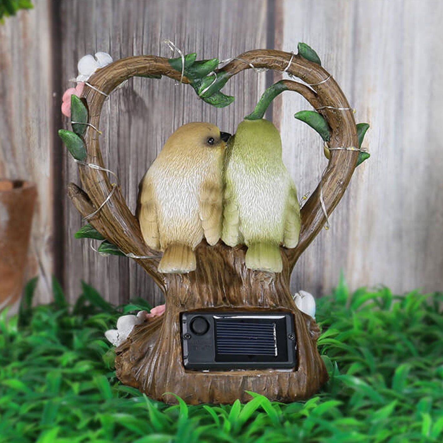 Creative Garden Solar Night Light Heart-shaped Resin Bird Outdoor LED Ornament Light Lumendat