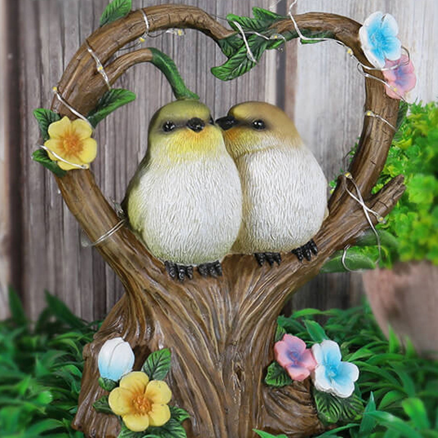 Creative Garden Solar Night Light Heart-shaped Resin Bird Outdoor LED Ornament Light Lumendat