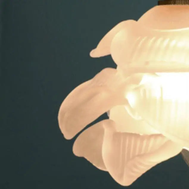 French Vintage Petal Glass 1-light LED Pendant Light Lumendat