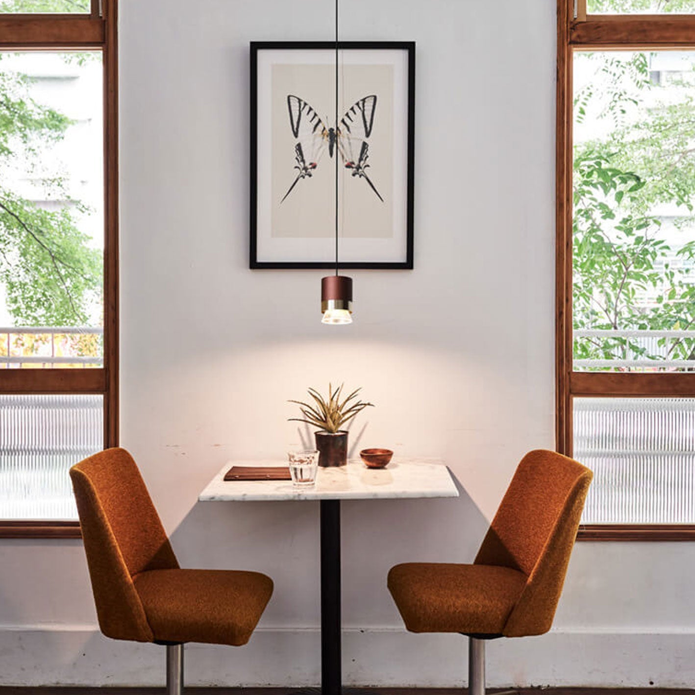 Nordic Light Luxury Cylindrical Aluminum Acrylic LED Pendant Light BulbSquare
