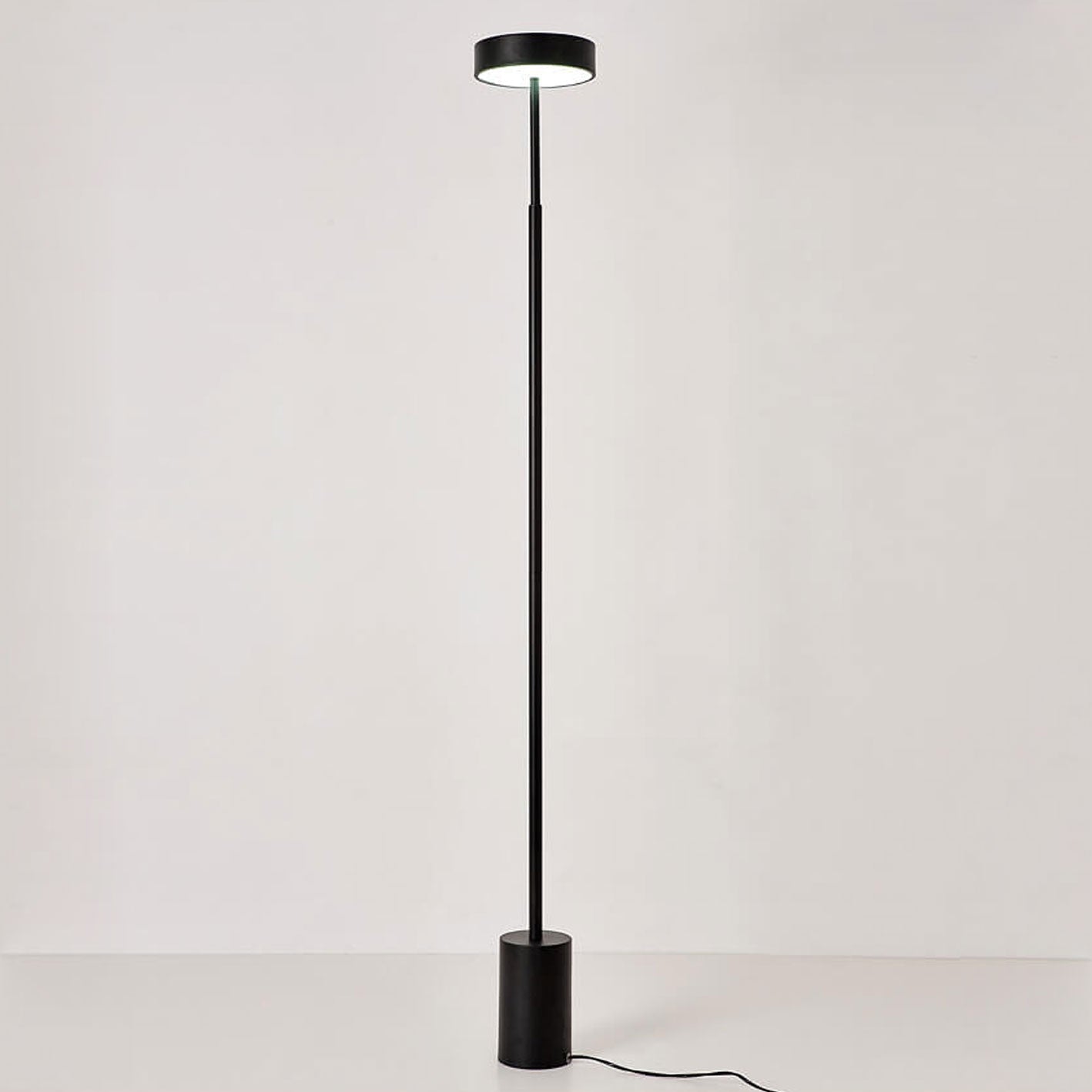 Nordic Minimalist Column LED Standing Floor Lamp Lumendat