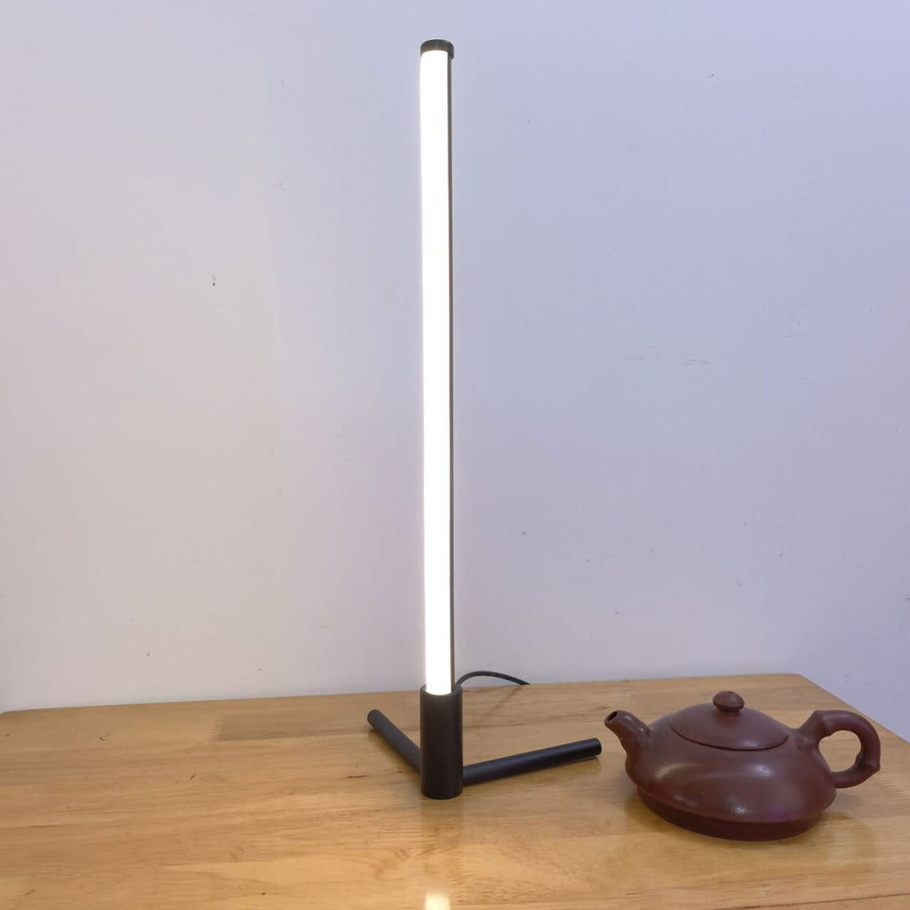 Minimalist Creative Bar LED Night Light Table Lamp Lumendat