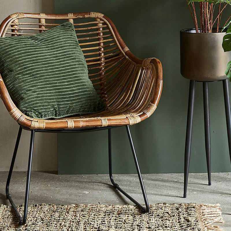 Contemporary Nordic Handwoven Natural Rattan Lounge Chair - Accent Chair With Ergonomic Backrest & Iron Base For Indoor & Outdoor Living Lumendat