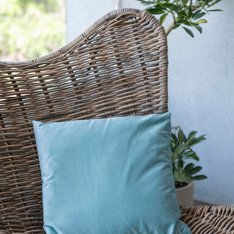 Contemporary Scandinavian Handwoven Rattan Lounge Chair - Accent Chair With Ergonomic Backrest & Iron Base For Boutique Indoor & Outdoor Spaces Lumendat