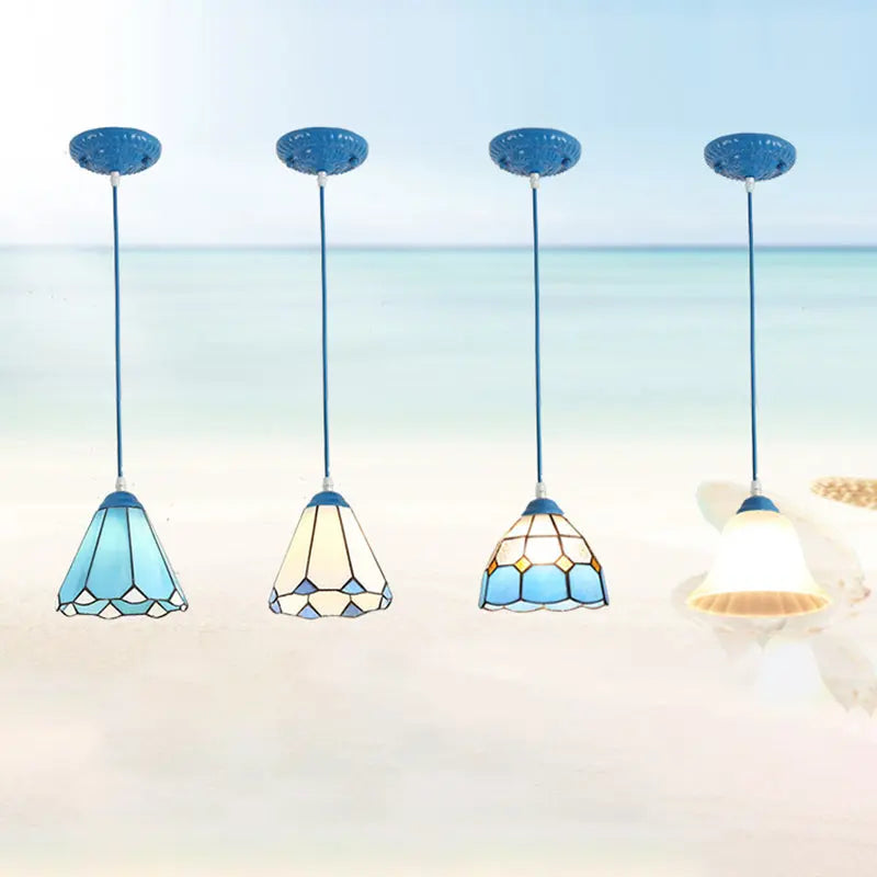 Traditional Tiffany Metal Glass 1 - Light Pendant Light for Dining Room BulbSquare