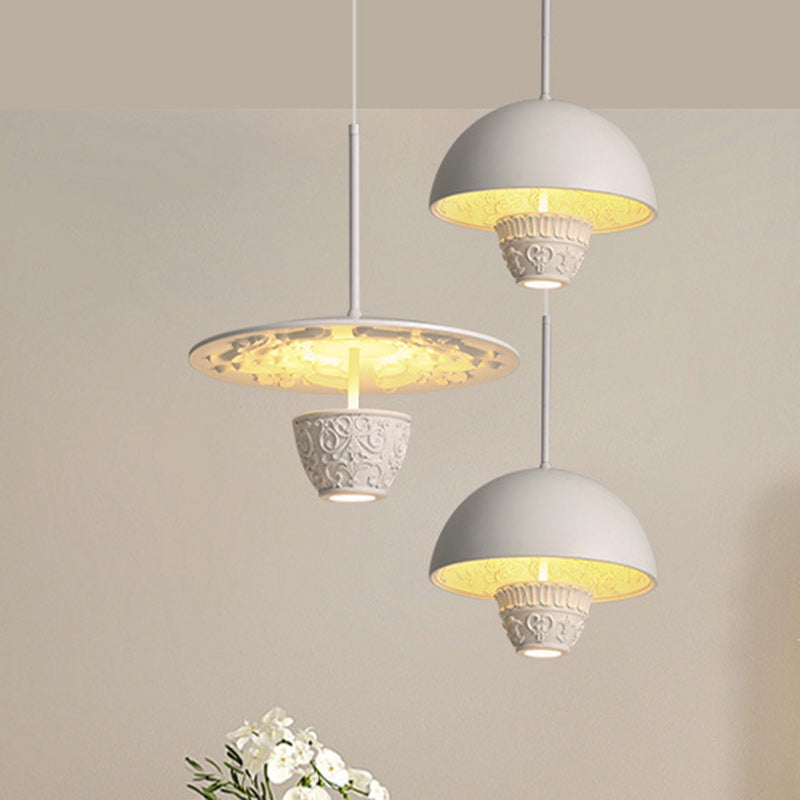 Contemporary Nordic Dome Pattern Resin Lampshade Hardware UFO Shape LED Pendant Light For Dining Room