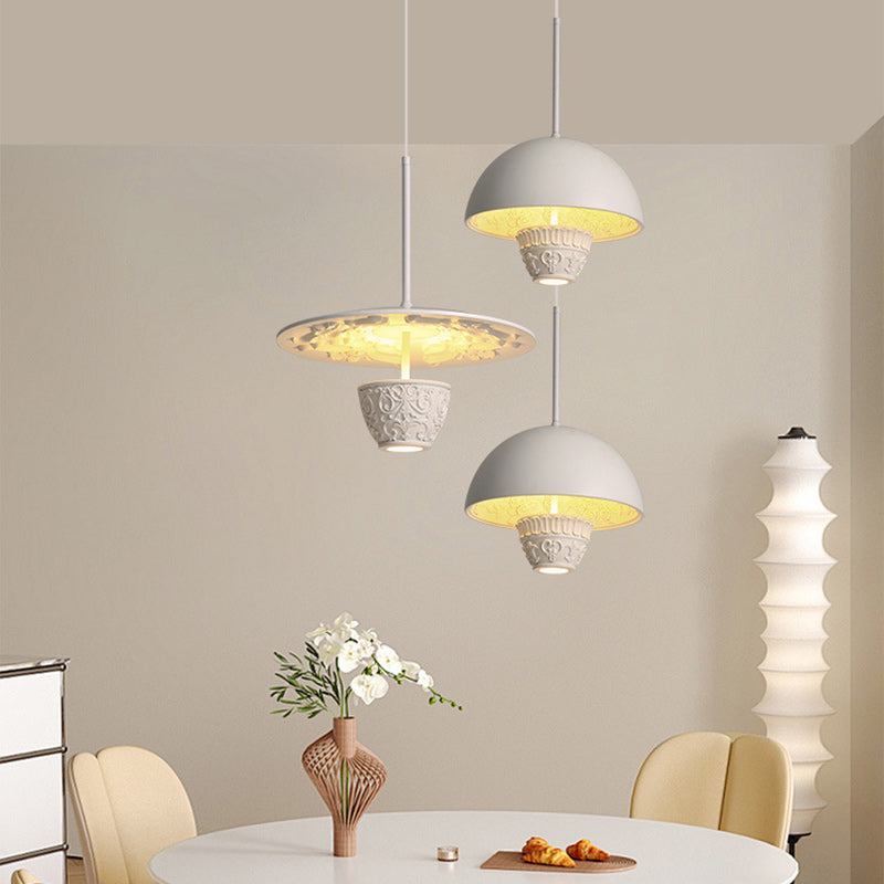 Contemporary Nordic Dome Pattern Resin Lampshade Hardware UFO Shape LED Pendant Light For Dining Room
