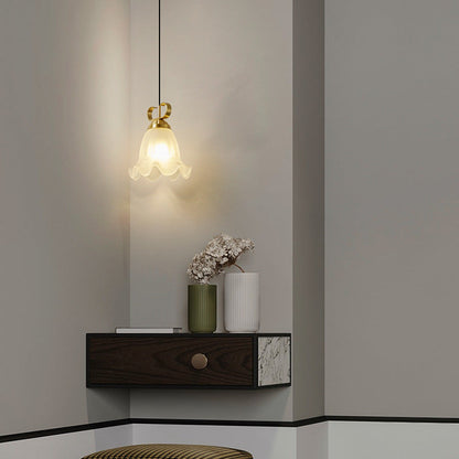 Traditional French Flower Brass Glass Lampshade 1 - Light Pendant Light For Living Room