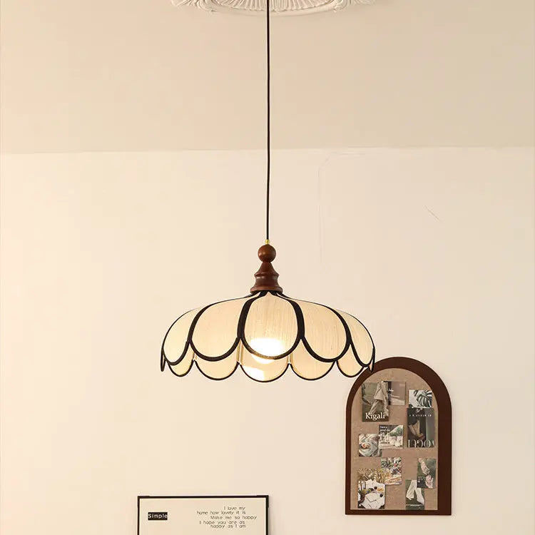 Traditional French Jute Iron Wood Floral 1-light Pendant Light for Living Room BulbSquare