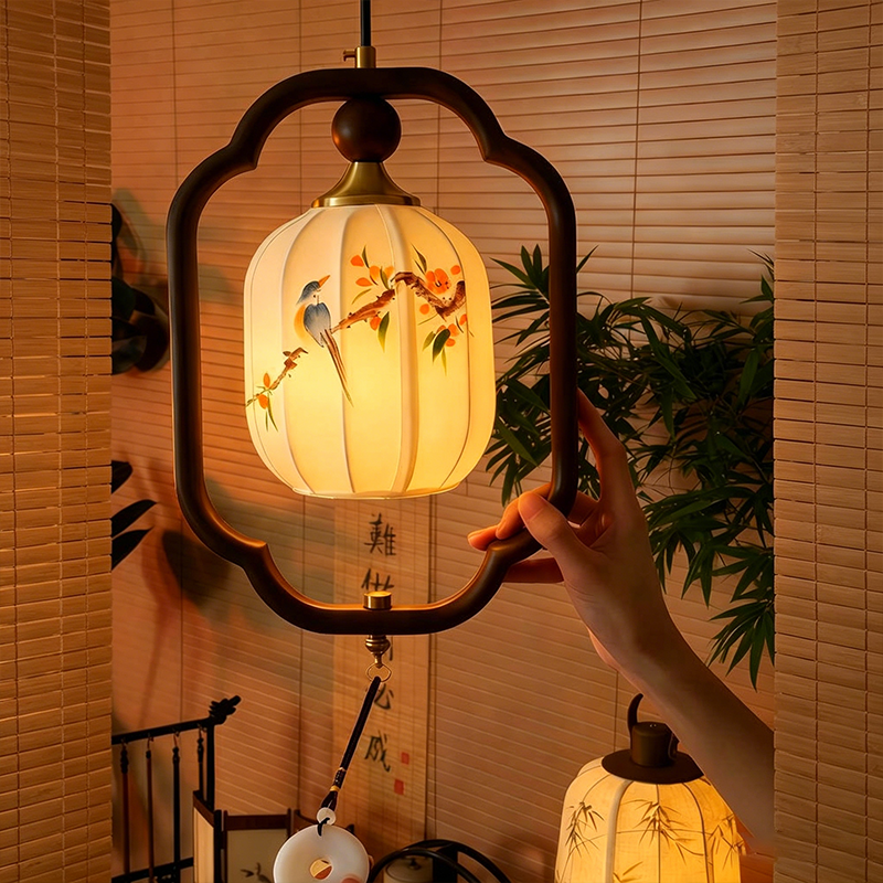 Traditional Chinese Oak Wood Fabric Lantern-Shaped 1-Light Pendant Light For Living Room