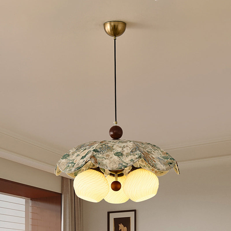 Traditional French Solid Wood Iron Fabric PLA Flower-Shaped 3-Light Pendant Light For Living Room