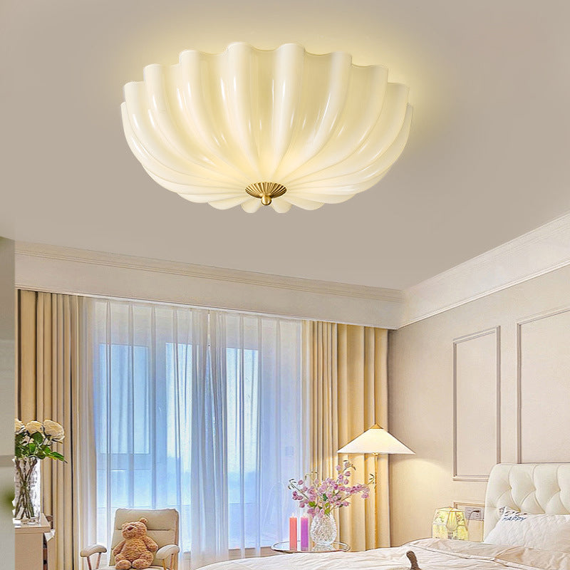 Traditional French Glass Copper Petal Ruffled 3/4-Light Flush Mount Ceiling Light For Bedroom & Living Room Lumendat