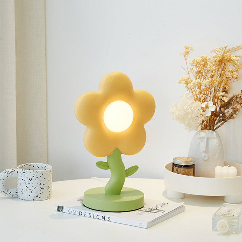 Lumendat Contemporary Creative USB Kids Resin And Iron Floral LED Table Lamp For Bedroom Lumendat